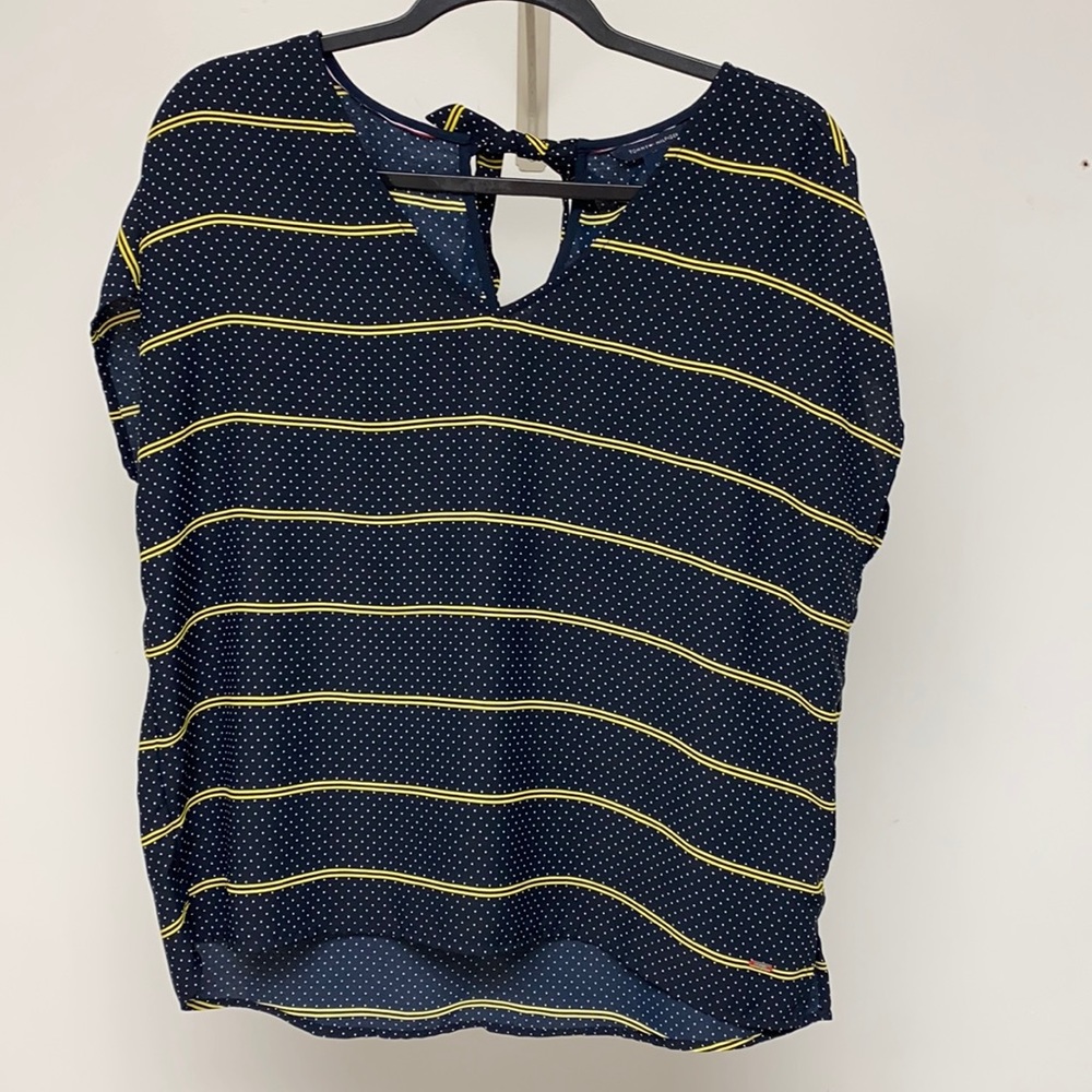 Tommy Hilfiger navy polka dot blouse. Nautical theme, Size Small, EUC